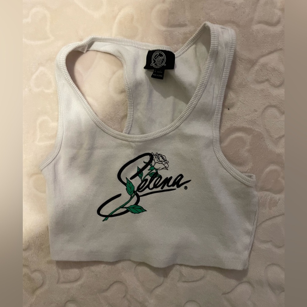Selena Crop top